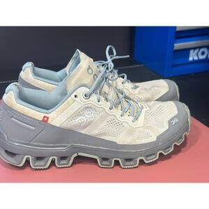 On Running Shoes W 7.5